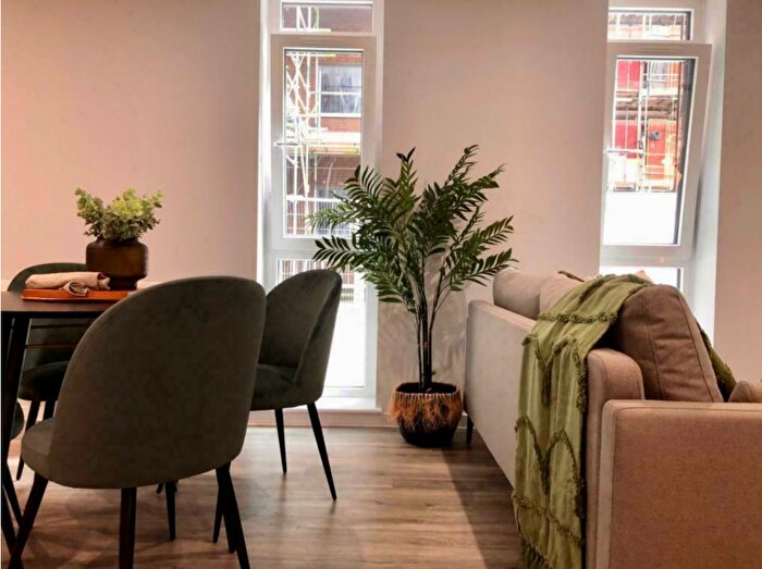 1 Bedroom Apartment To Rent In All Six House, Derby Square, Liverpool, Merseyside, L2