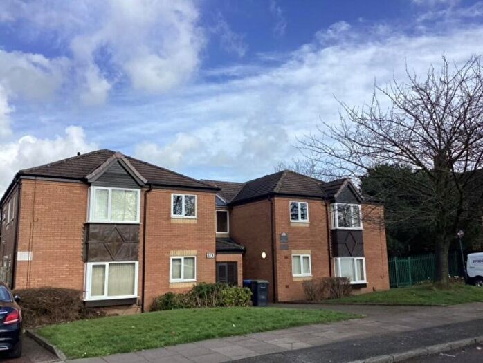 1 Bedroom Flat To Rent In Somerset House, Meadway, Birmingham, B33
