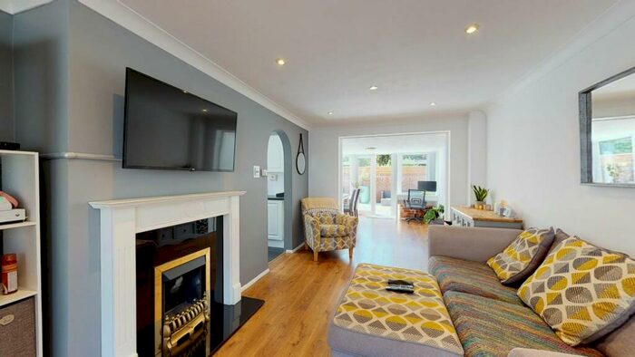 2 Bedroom Semi-Detached House For Sale In High Street, Sturry, CT2