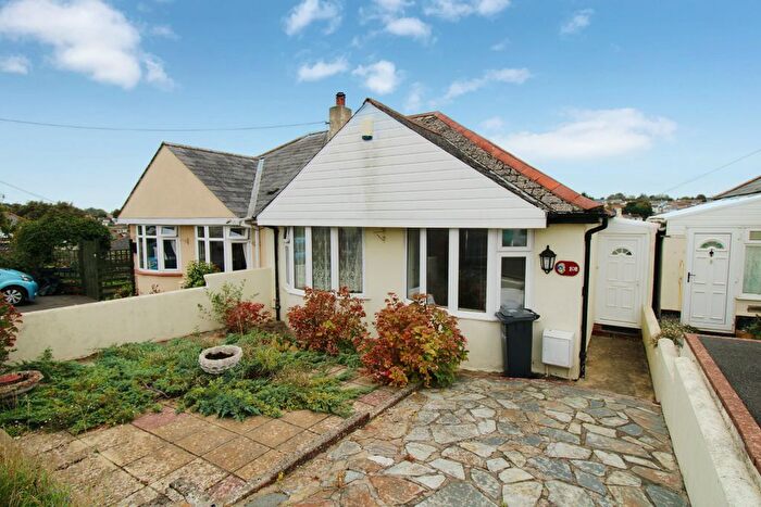 2 Bedroom Semi-detached Bungalow For Sale In Barton Avenue, Paignton, TQ3