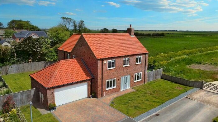 4 Bedroom Detached House For Sale In Stoneleigh Farm Drive, Maltby Le Marsh, LN13