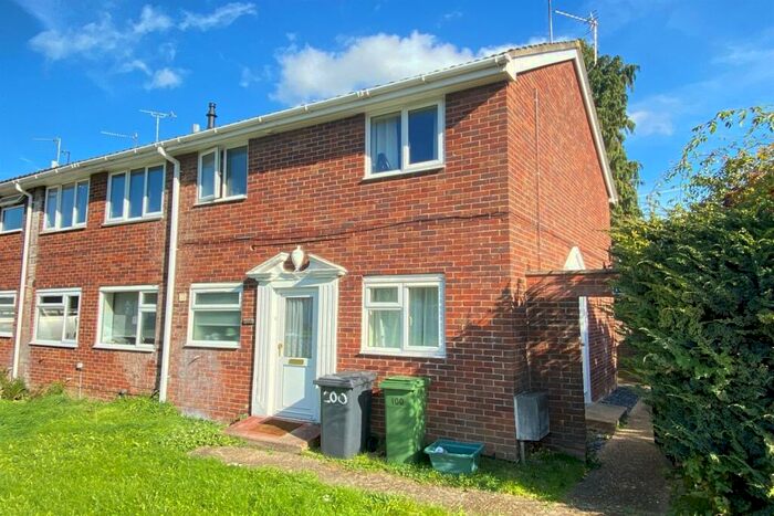 2 Bedroom Flat To Rent In Town Centre, Basingstoke, RG21