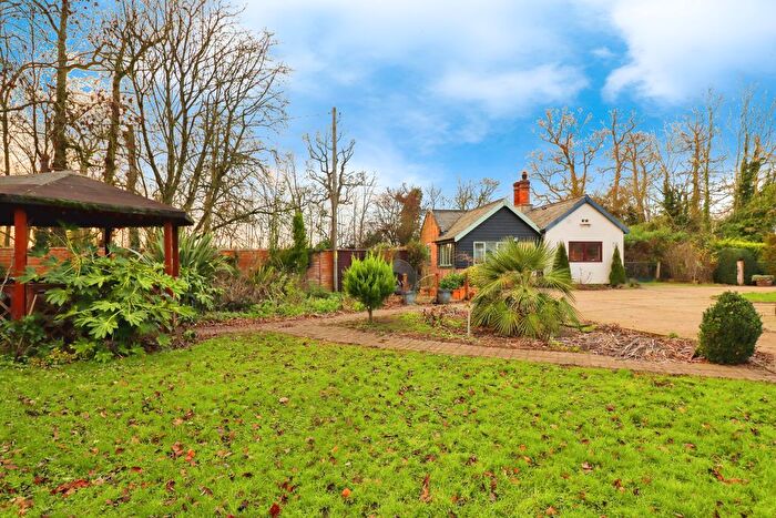 2 Bedroom Detached House For Sale In Norwich Road, Eye, IP23