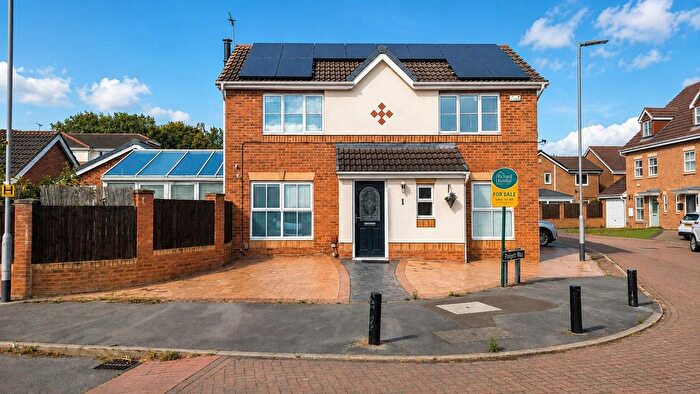 4 Bedroom Detached House For Sale In Padgett Way, Wakefield, WF2