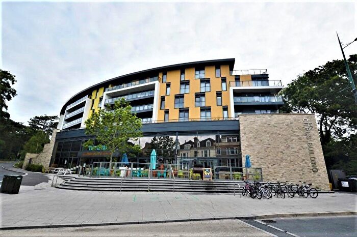 1 Bedroom Flat To Rent In Madeira Road, Bournemouth, BH1
