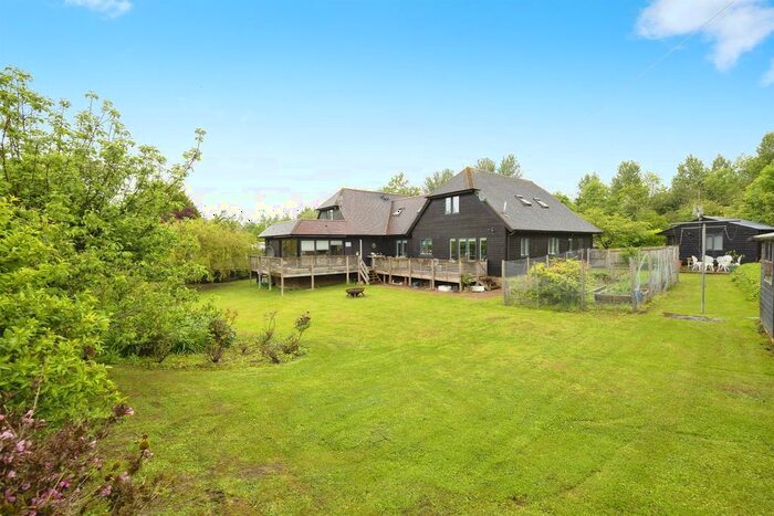 6 Bedroom Detached House For Sale In Ashford Road, Charing, Ashford, TN27