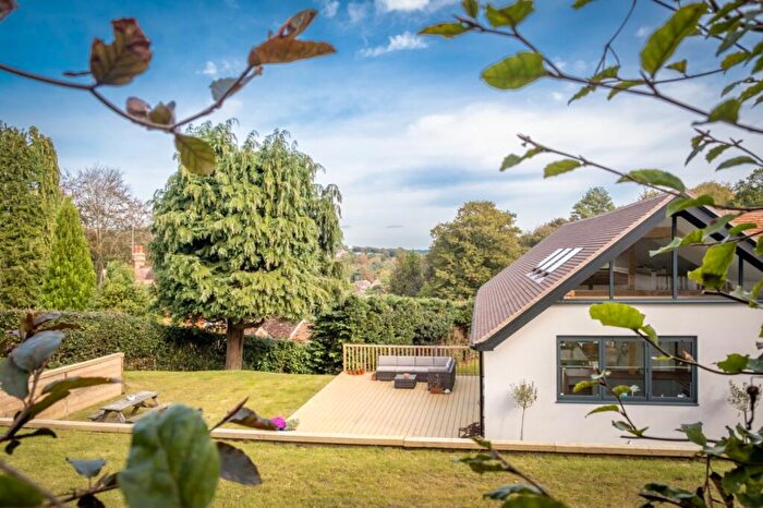5 Bedroom Detached House For Sale In Courts Hill Road, Haslemere, Surrey, GU27