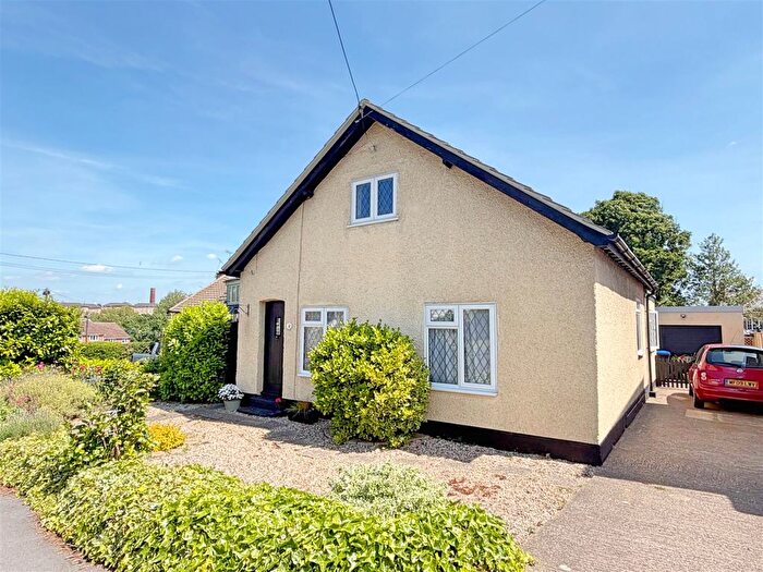 2 Bedroom Detached Bungalow For Sale In Skitts Hill, Braintree, CM7