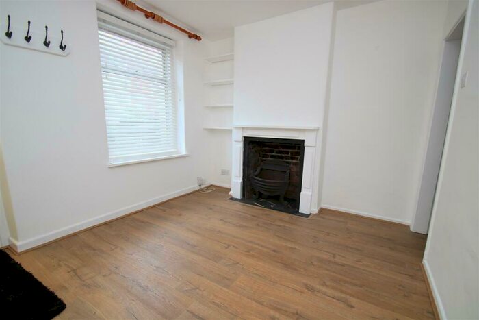 2 Bedroom Terraced House To Rent In Park Street, Trowbridge, BA14