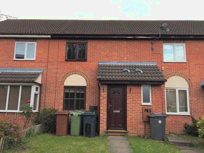 2 Bedroom Terraced House To Rent In Senwick Drive, Wellingborough, Northamptonshire. NN8