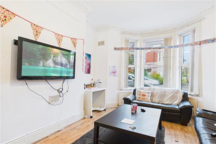 4 Bedroom Terraced House To Rent In Brentwood Avenue, Jesmond, Newcastle Upon Tyne, NE2