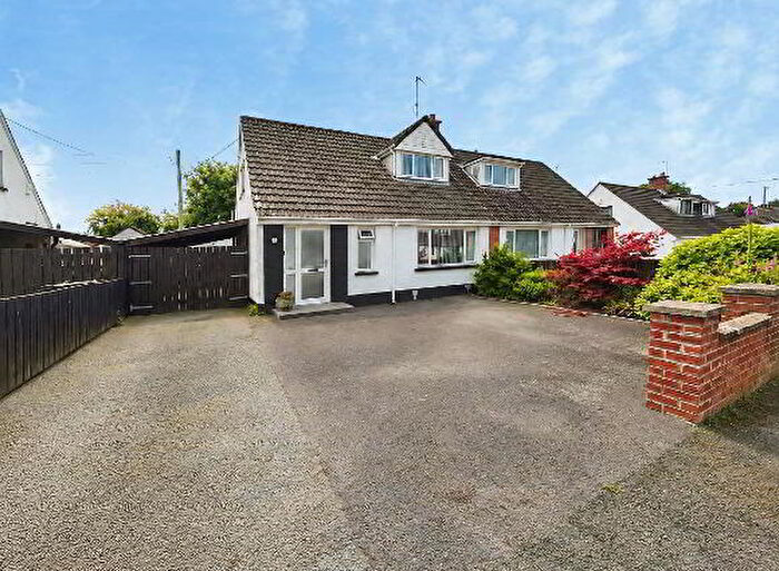2 Bedroom Semi-Detached House For Sale In Greenburn Park, Lisburn, BT27