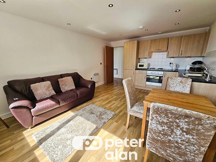 1 Bedroom Flat To Rent In Princess Way, Swansea, SA1