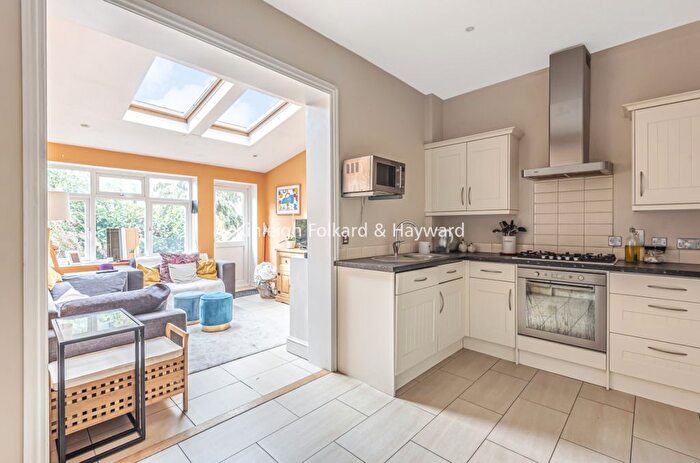 4 Bedroom Detached House To Rent In Gassiot Road, London, SW17