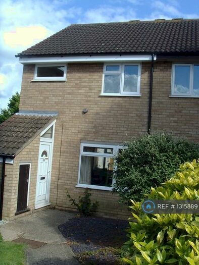 3 Bedroom End Of Terrace House To Rent In Ramsey Road, St. Ives, PE27