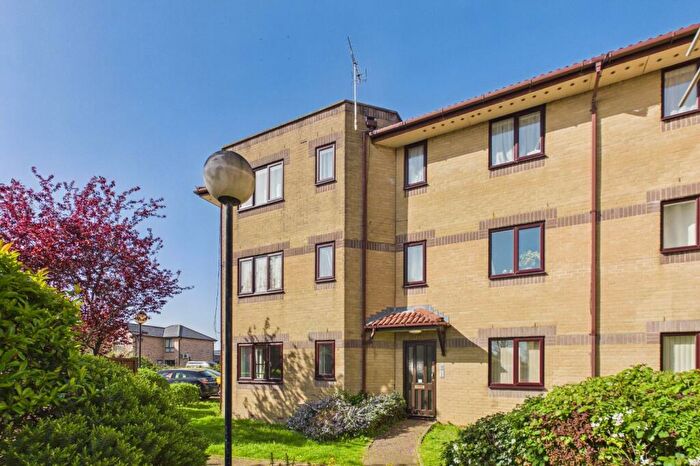 2 Bedroom Apartment For Sale In Woodhill Views, Nailsea, Bristol, BS48