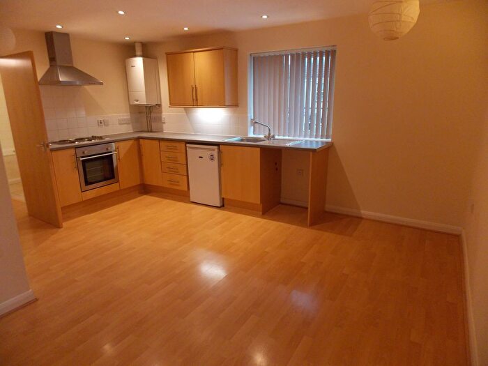 1 Bedroom Flat To Rent In Frederick Court, F, Bath Road, Longwell Green, BS30