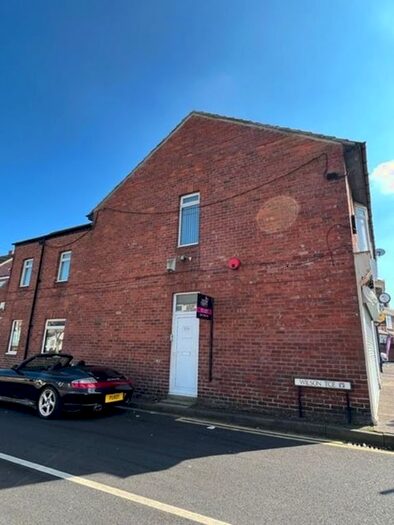 2 Bedroom Flat To Rent In Briar Edge, Forest Hall, Newcastle Upon Tyne, NE12