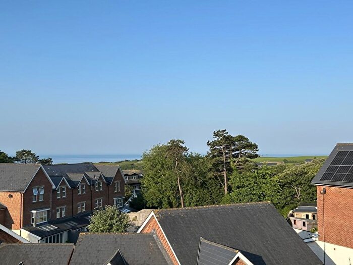 3 Bedroom Flat For Sale In Brynfield Court, Langland, Swansea, SA3