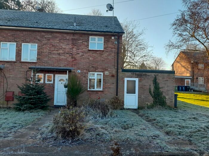 Semi-Detached House To Rent In Manchester Road, Brampton, Huntingdon PE28