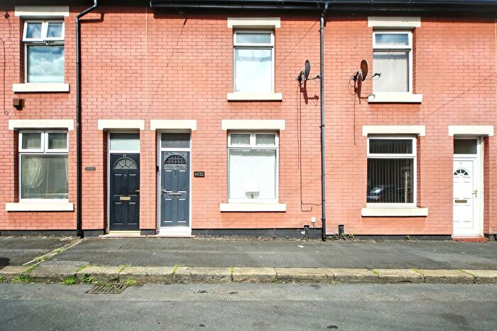 2 Bedroom Terraced House For Sale In Bank Street, Platt Bridge, WN2