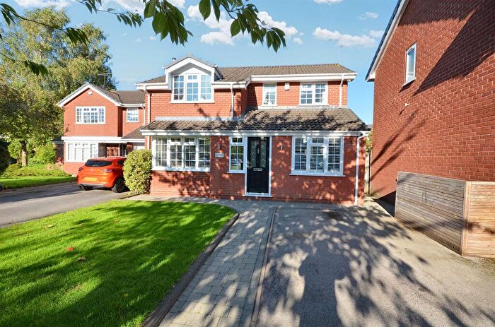 4 Bedroom Detached House For Sale In Copeland Drive, Stone, ST15