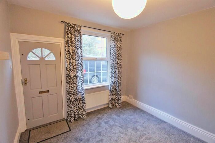 1 Bedroom Terraced House To Rent In Machon Bank Road, Sheffield, S7