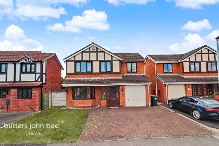 4 Bedroom Detached House For Sale In Ashley Meadow, Crewe, CW1