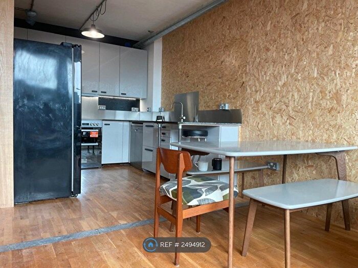 4 Bedroom Flat To Rent In Wilder Street, Bristol, BS2