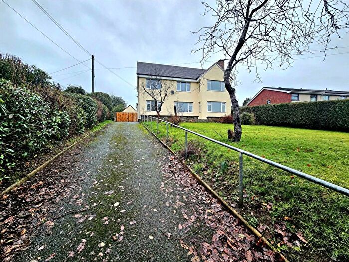 4 Bedroom Detached House To Rent In Dark Lane, Rhayader, Powys, LD6