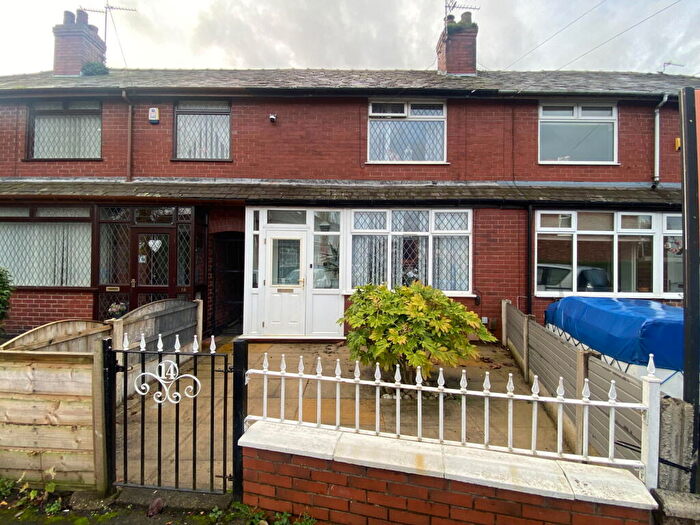 2 Bedroom Terraced House For Sale In Parkfield Avenue, Oldham, OL8