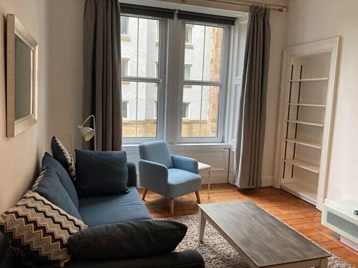 2 Bedroom Flat To Rent In T – South Oxford Street, Edinburgh, EH8