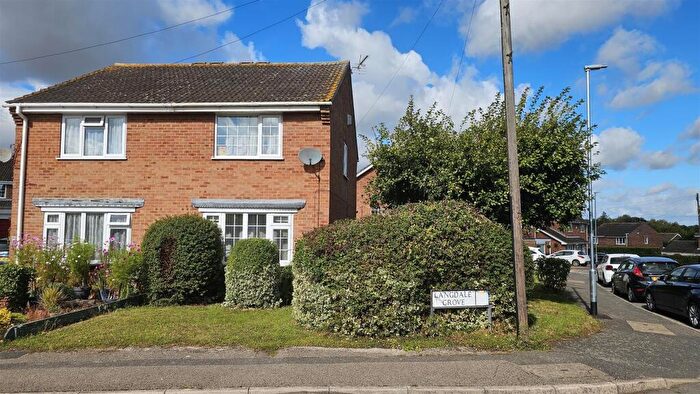 2 Bedroom Semi-Detached House For Sale In Wychwood Road, Bingham, NG13