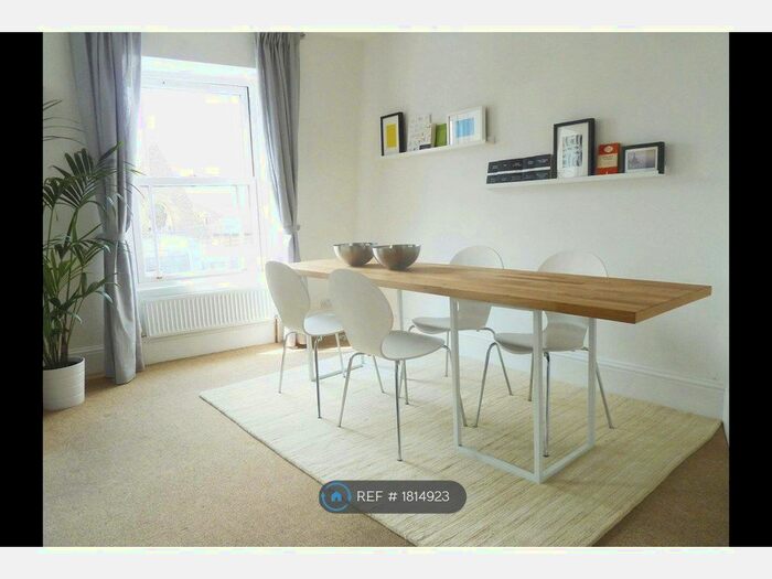 1 Bedroom Flat To Rent In Church Road, Crystal Palace, SE19