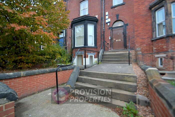 9 Bedroom Terraced House To Rent In Regent Park Terrace, Hyde Park, Leeds, LS6