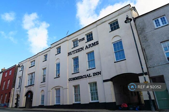 2 Bedroom Flat To Rent In Market Street, Narberth, SA67