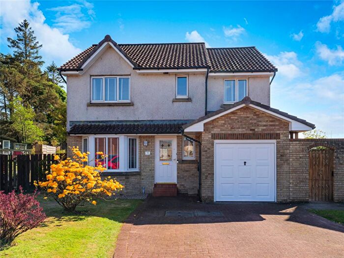 4 Bedroom Detached House For Sale In Kinloss Place, Inverkip, Greenock, Inverclyde, PA16