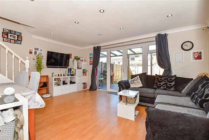 3 Bedroom Semi-Detached House For Sale In Copperfields, Lydd, Kent, TN29