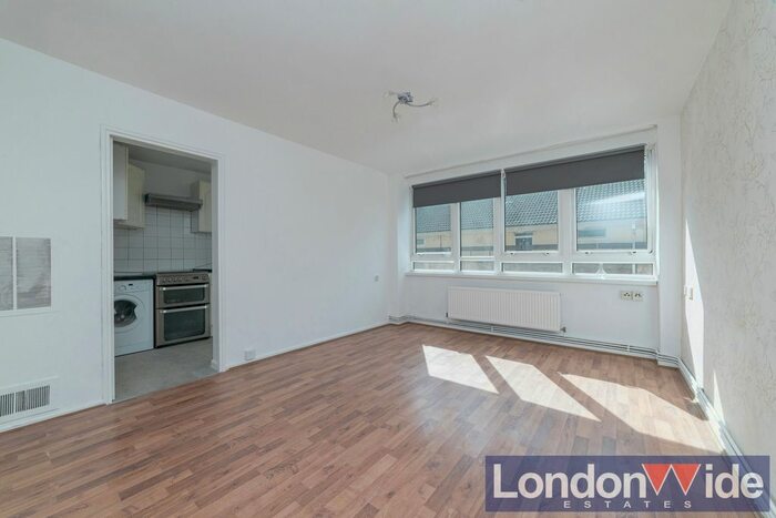 1 Bedroom Flat To Rent In Charfield Court, Shirland Road, W9