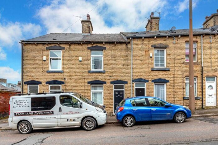 3 Bedroom Terraced House To Rent In Day Street, Barnsley, S70