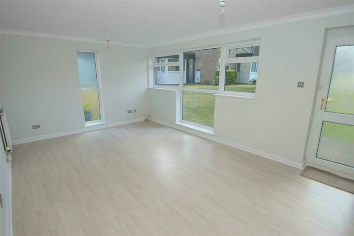 3 Bedroom Terraced House To Rent In West Hill Avenue, Chapel Allerton, Leeds, LS7