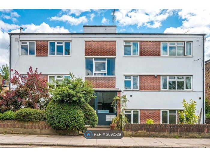 1 Bedroom Flat To Rent In Stephanie Court, London, N5