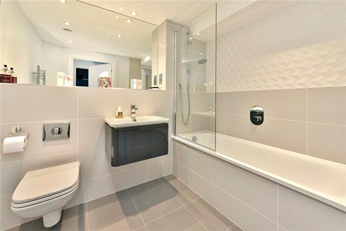 2 Bedroom Apartment To Rent In Premier House, Station Road, Edgware, HA8