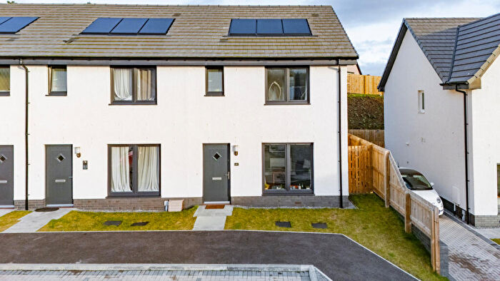 3 Bedroom End Of Terrace House For Sale In Golf View Road, Inverness, IV3