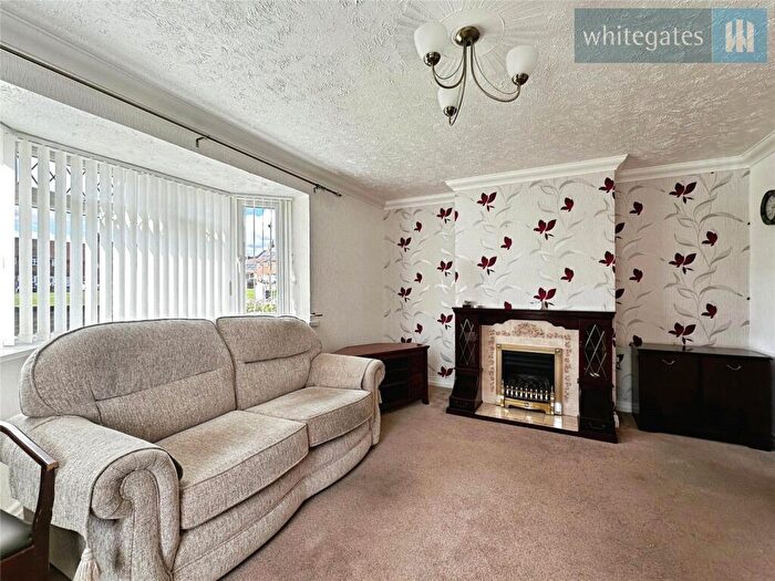 3 Bedroom End Of Terrace House For Sale In Groesfan, Pen-y-Cae, Wrexham, LL14