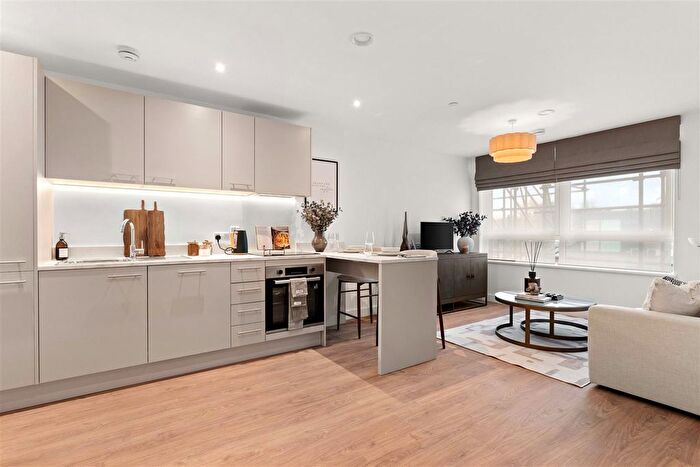 1 Bedroom Flat For Sale In Plot, Claxton House, Stevenage, SG1