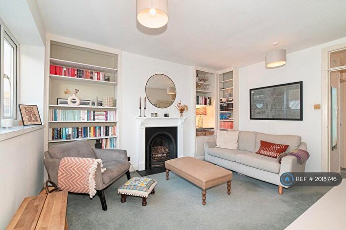 1 Bedroom Flat To Rent In Queen's Crescent, Camden, NW5