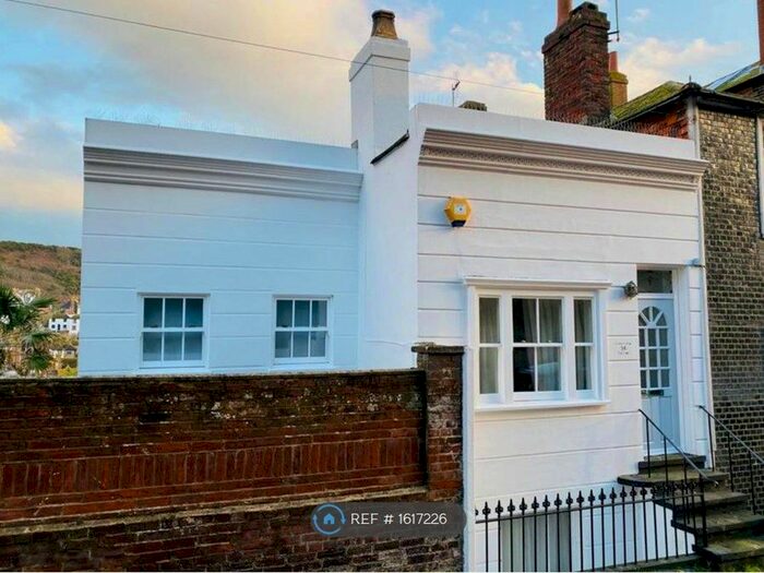 4 Bedroom Semi-Detached House To Rent In The Croft, Hastings, TN34