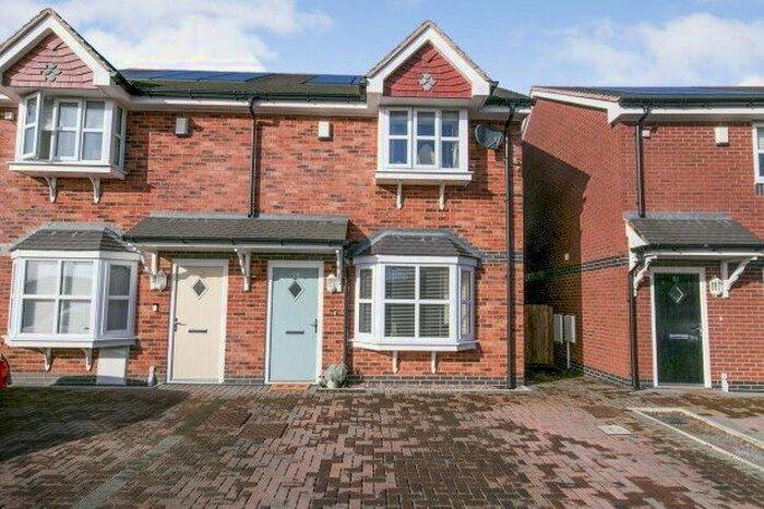 3 Bedroom Property To Rent In Dalar Aur, Llandudno Junction, LL31