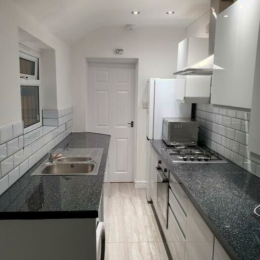 3 Bedroom Terraced House To Rent In Vauxhall Street, Coventry, CV1